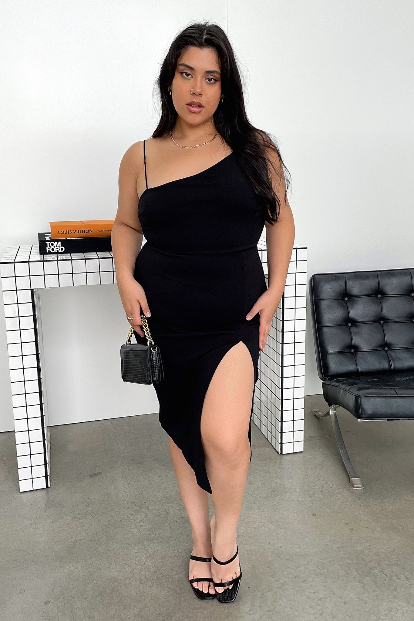 Kira Midi Dress - Black